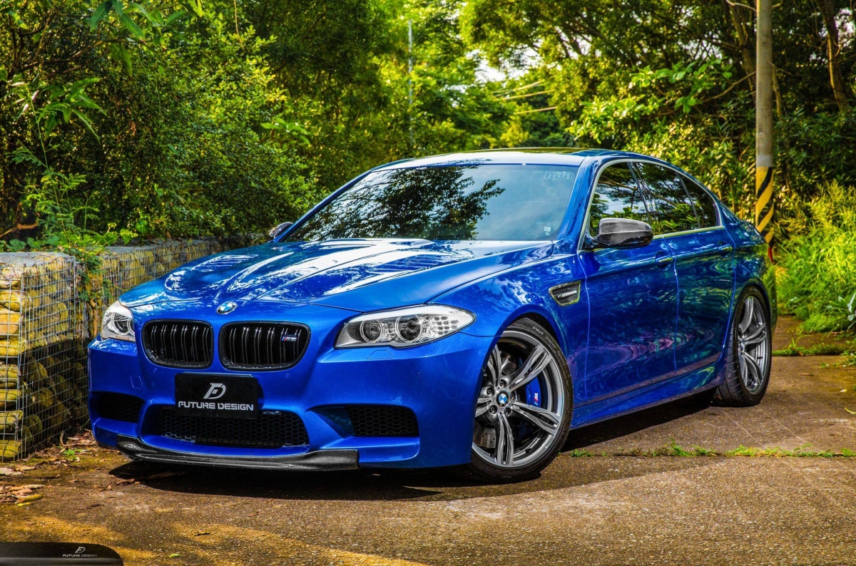 Bmw f10 m. BMW m5 f10. BMW m5 f10 Restyling. BMW m5 f10 ymxaev. BMW m5 f10 Wagon.