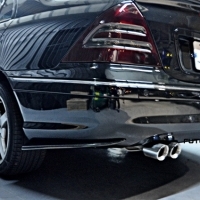 BENZ W203 FUTURE DESIGN  碳纖維 卡夢 後保定風翼