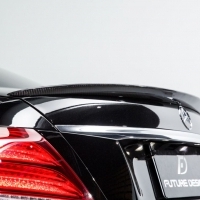 BENZ  W213 AMG STYLE 高品質 抽真空 碳纖維 卡夢 尾翼
