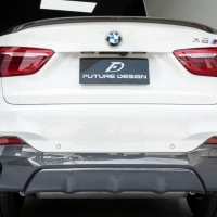 BMW F16 X6  M Performance style 碳纖維卡夢 後下巴