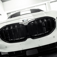 BMW F40 全車系 適用 雙線亮黑 水箱罩 鼻頭